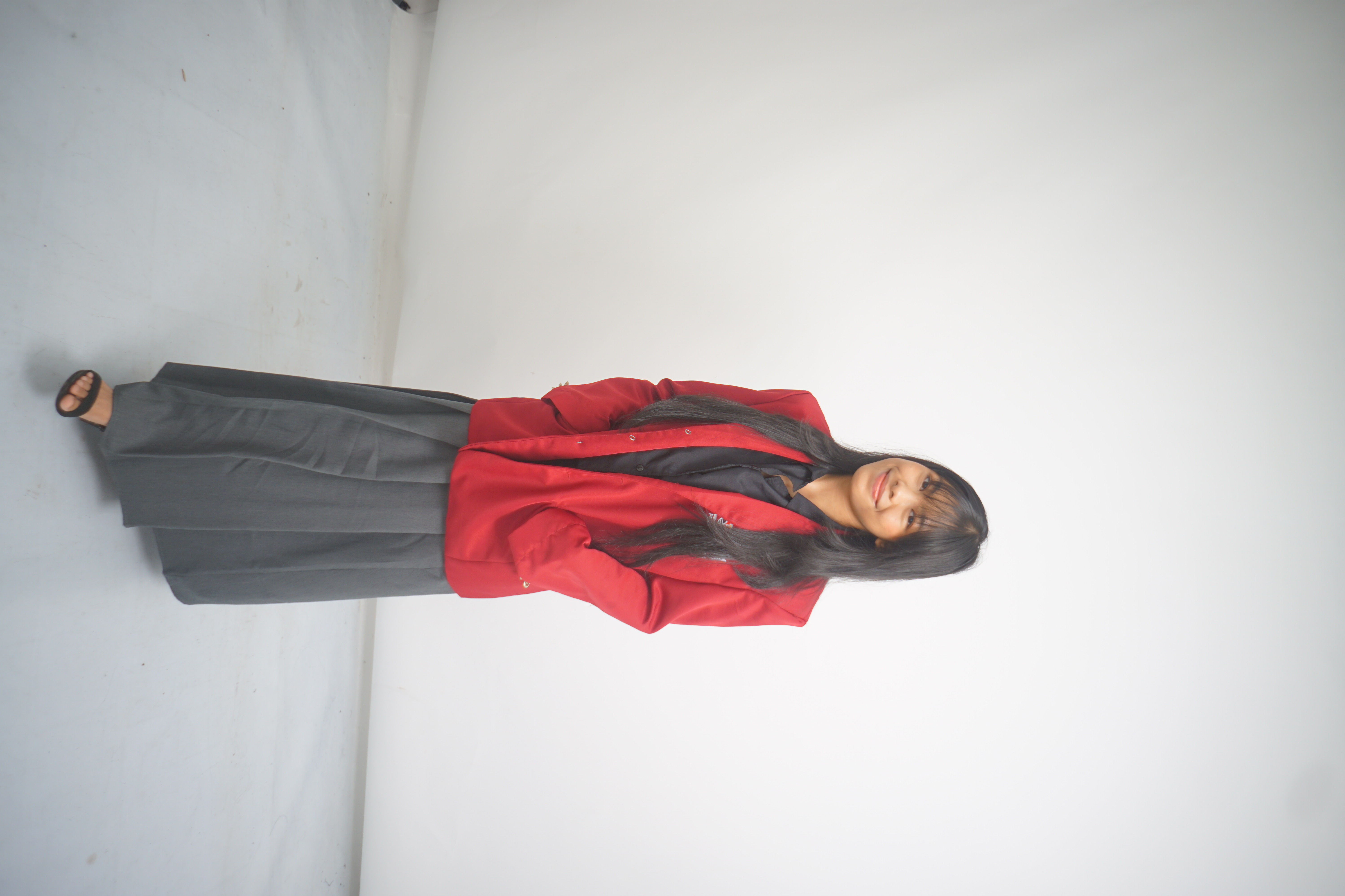 MONICHA DEWI ANGGRAENI